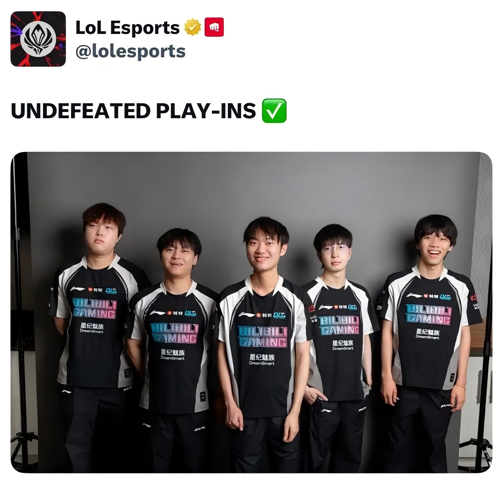 开云体育在线-IG血洗BLG，Crisp开启传奇时刻峡谷大战全球总决赛，引爆全场热议的简单介绍