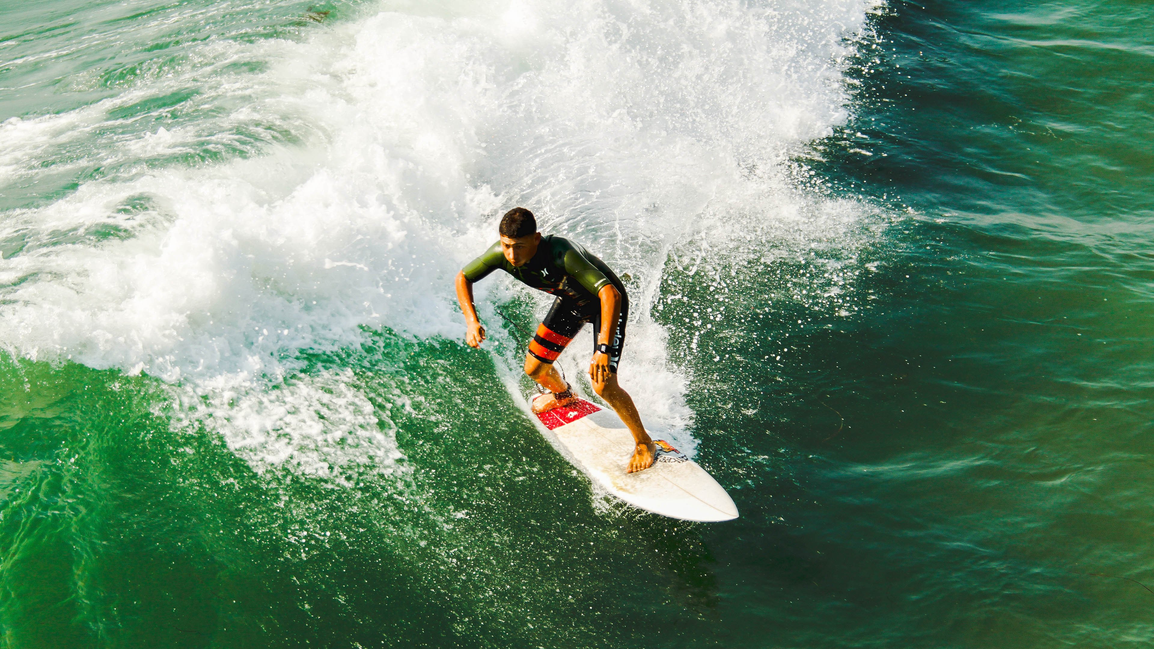 开云体育入口-范弗利特生死战爆发，猛龙力克太阳续写季后赛希望