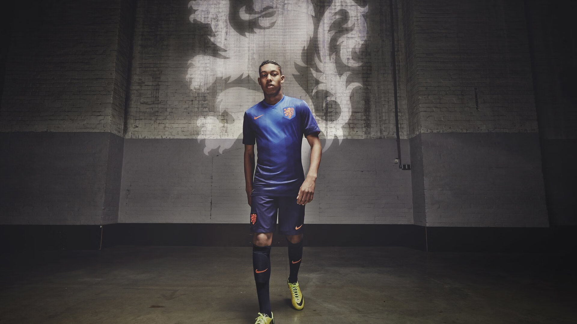 开云体育官网-F1新赛季揭幕战之夜，加克波数据全面爆炸，双线战场的速度与激情